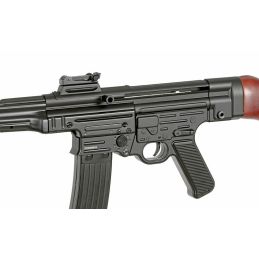 StG 44 Sturmgewehr ehtsast puidust AEG airsoft püss – täismetallist WWII koopia